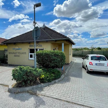 Holiday Village Senec Exterior foto