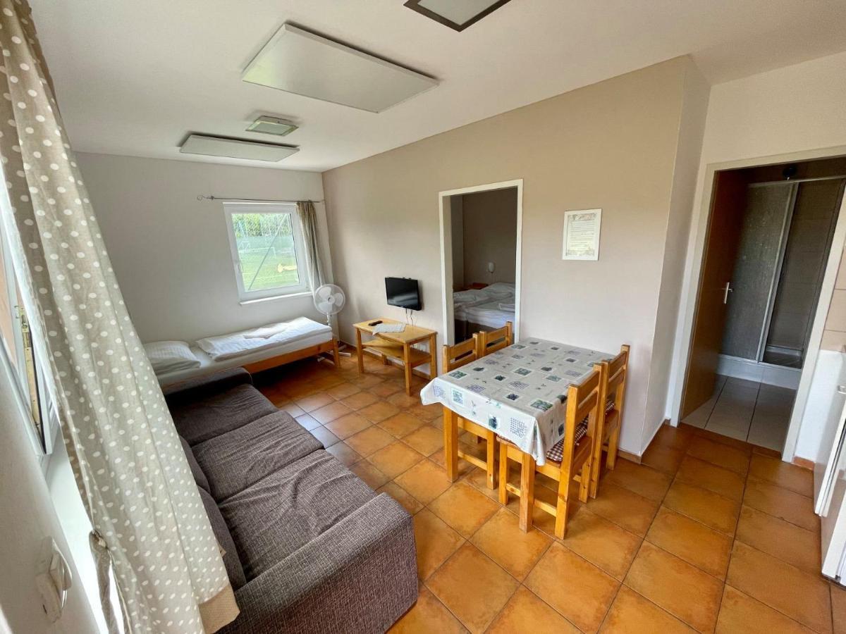 Holiday Village Senec Exterior foto