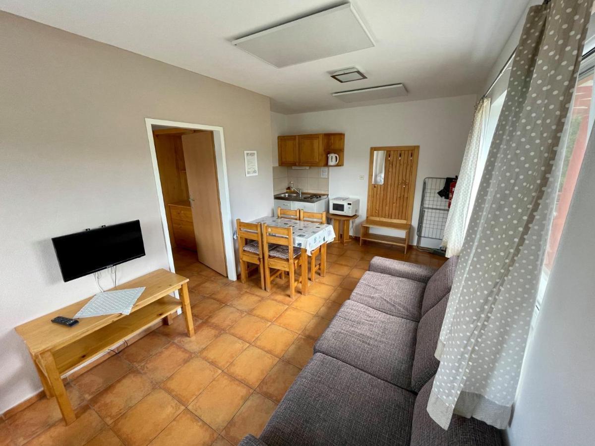 Holiday Village Senec Exterior foto