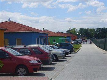 Holiday Village Senec Exterior foto